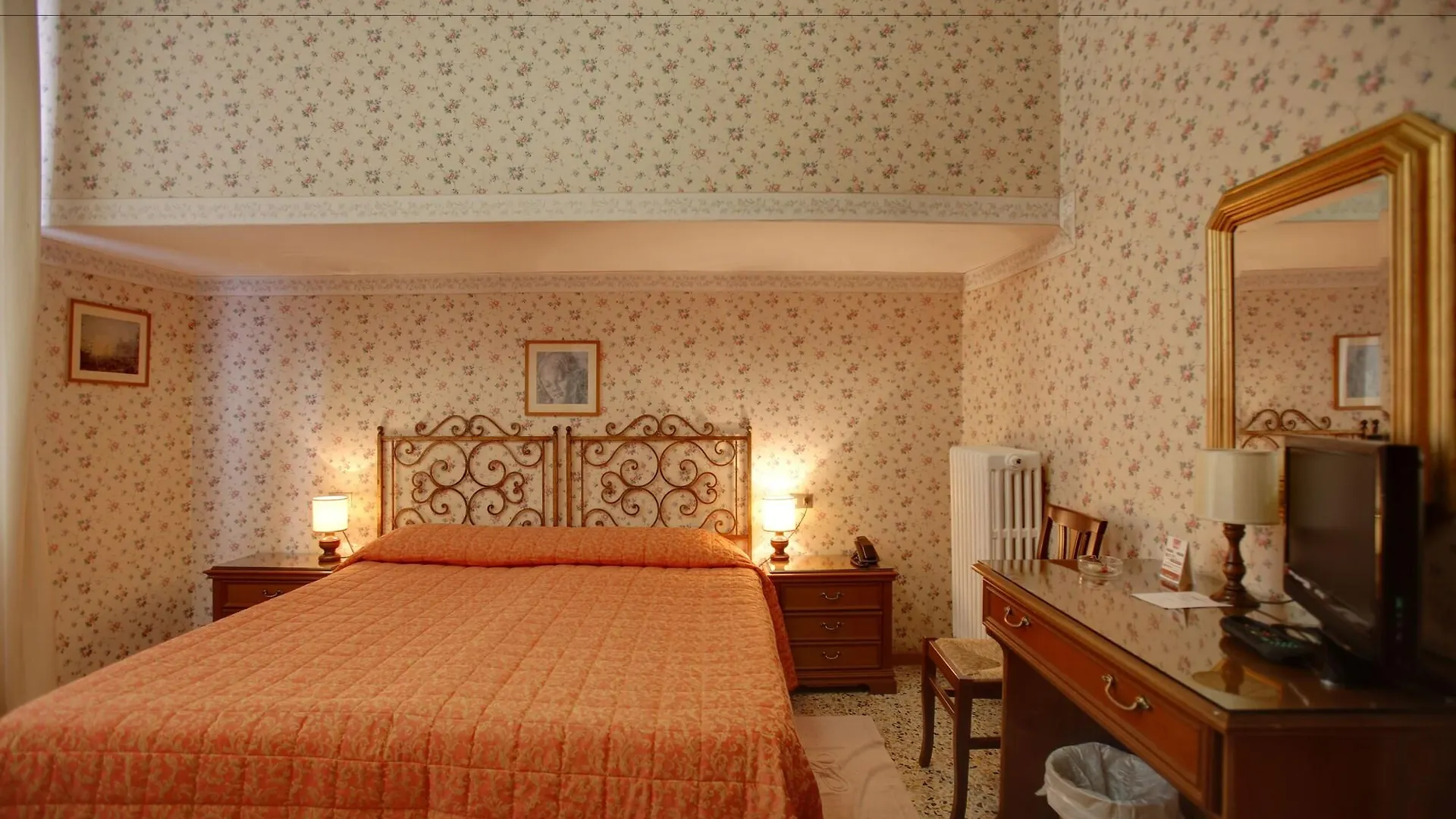 Hotel Ariele Florence