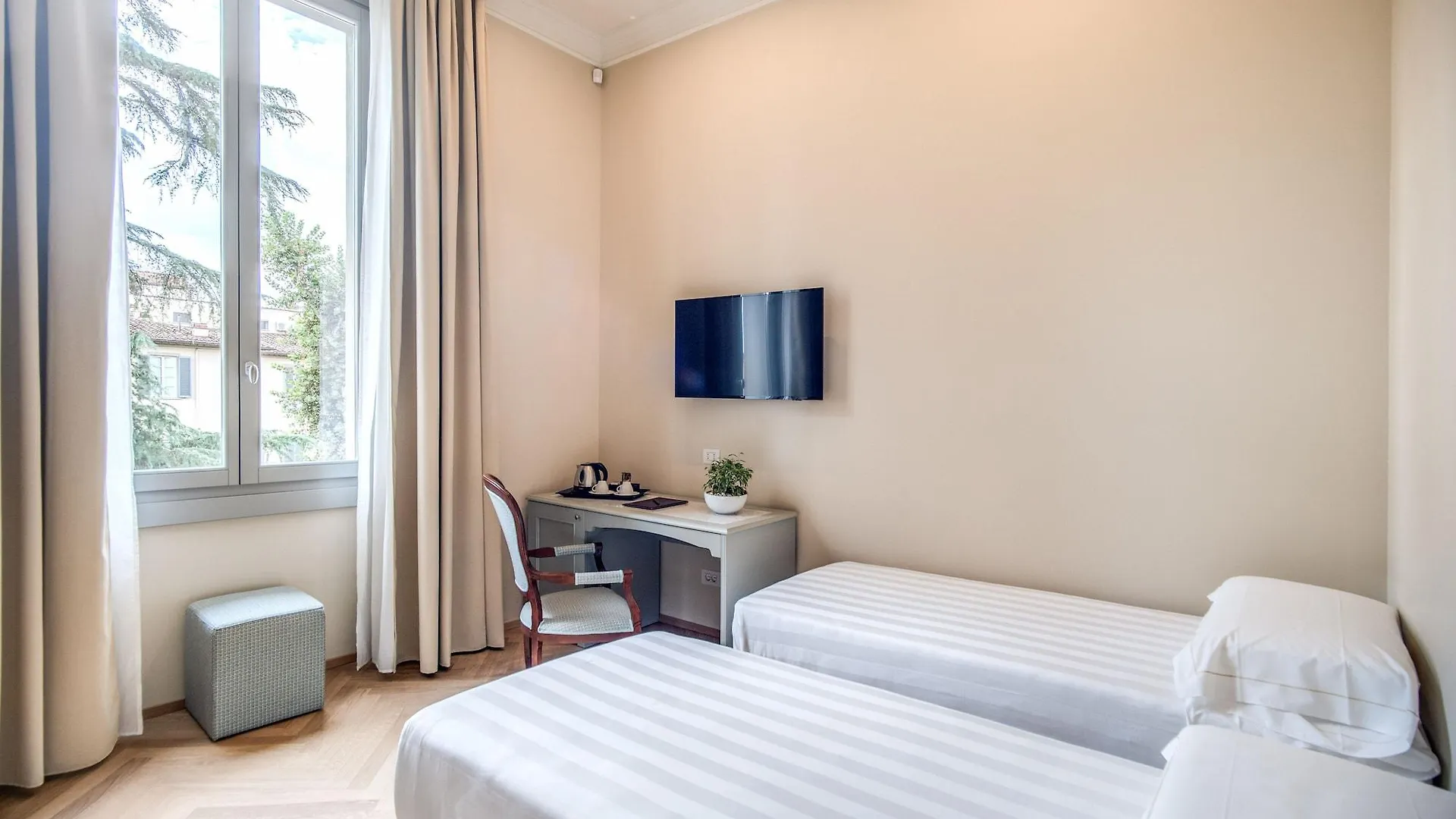 ****  Hotel Ariele Florence Italy