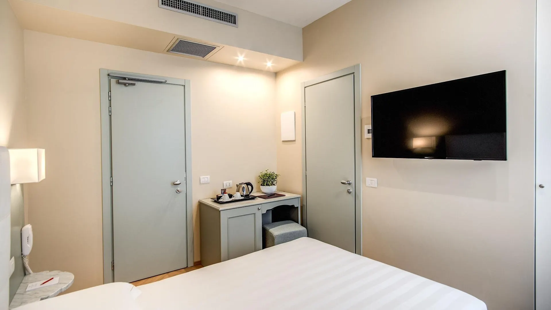 Hotel Ariele Florence